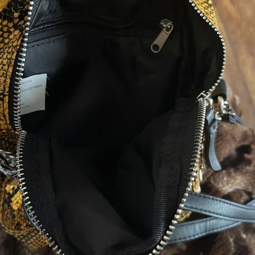 Mini backpack purse - Picture 4 of 4